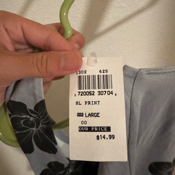 Luz Gray Tank Top with Black Floral Design - Picture 4 of 4